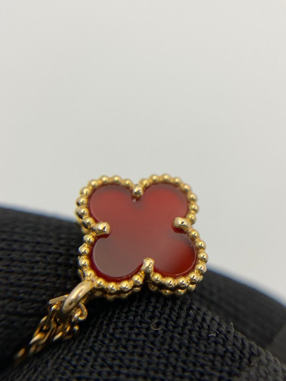 Van Cleef & Arpels Sweet Alhambra Carnelian Necklace Rose Gold Full Set